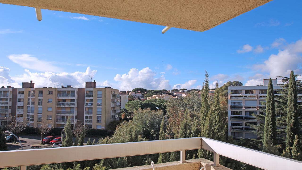 Les Coralies Apartamento Sainte-Maxime Exterior foto